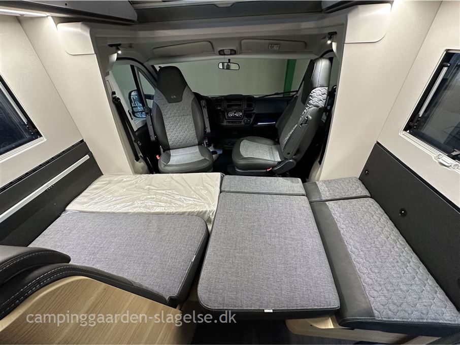 Adria Coral Plus 670 SLT